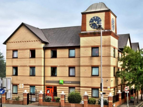 Отель Ibis Styles London Walthamstow  Лондон
